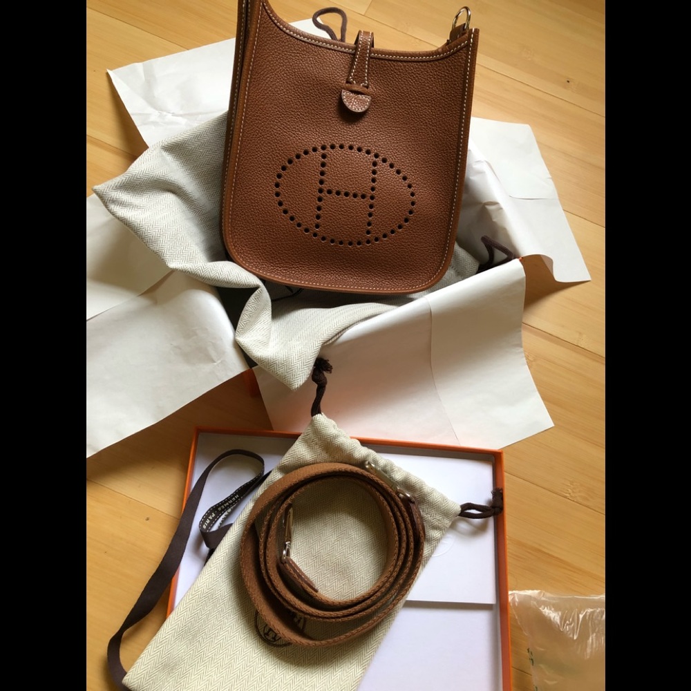 BNIB Evelyn 16 mini Barenia Fauve /Gold with PHW Barenia Fauve